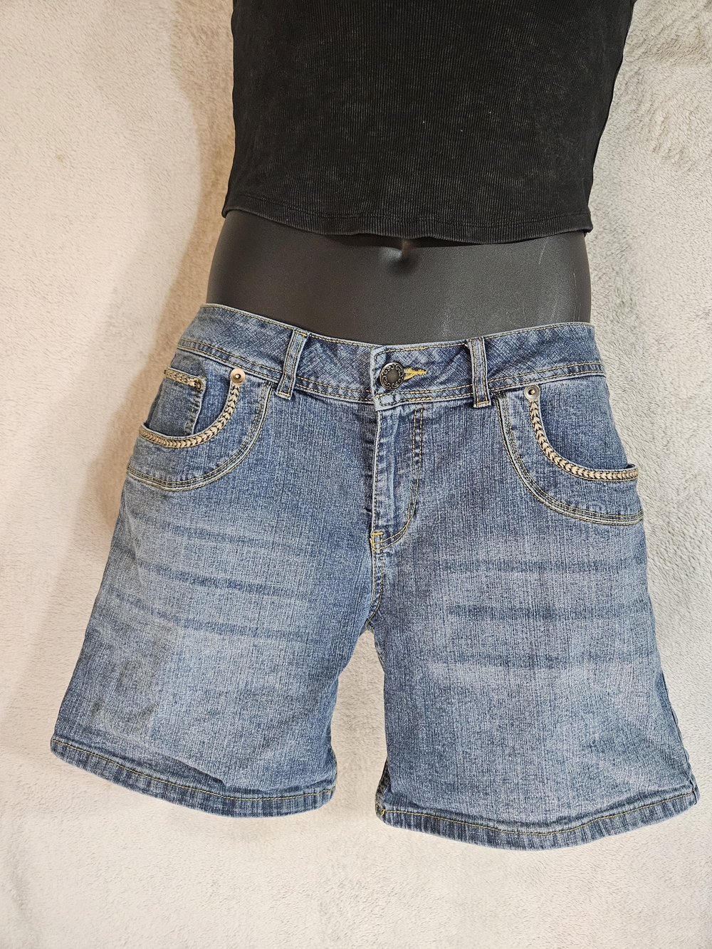 Women's Blue Denim Jean Shorts with Chain-Trim Pockets